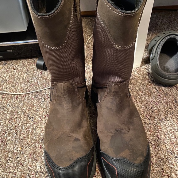 Men’s 9.5 RedWing Steel Toe Work Boot. - Picture 3 of 3